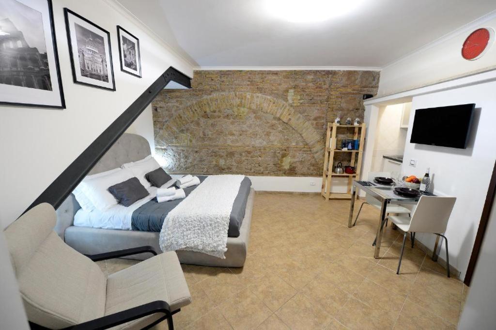 K'Alma Apartment Colosseo - Leopardi Рим Экстерьер фото